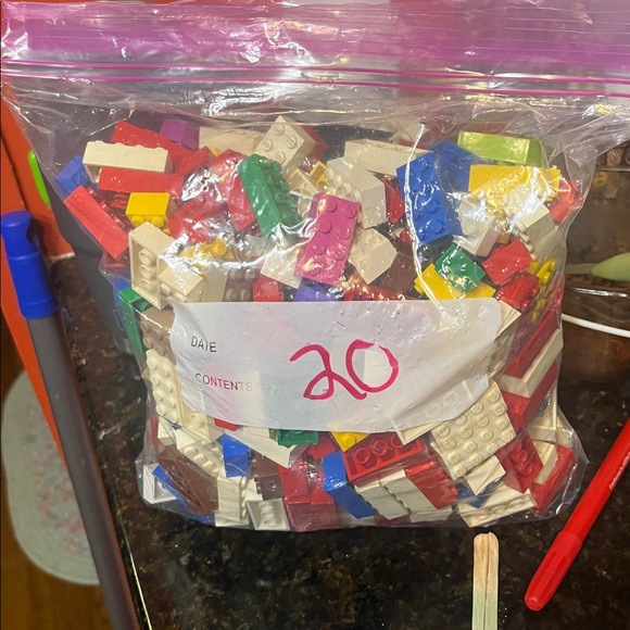 Lego 2x4 brick pieces Mixed lot. - Picture 4 of 4